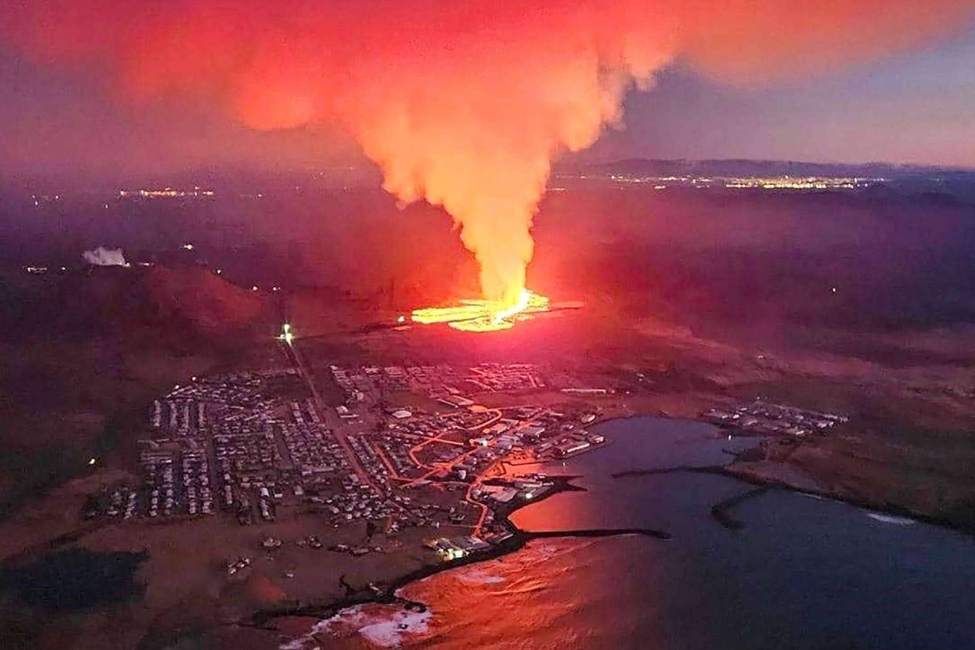 The volcanic eruption in Iceland has come to an end. Rent a car and start exploring