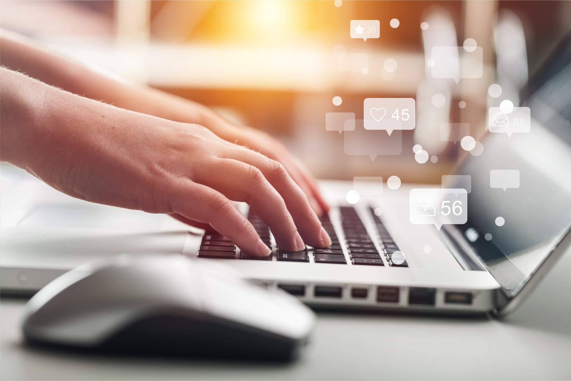 Live Chat for websites offers versatile benefits for all business types