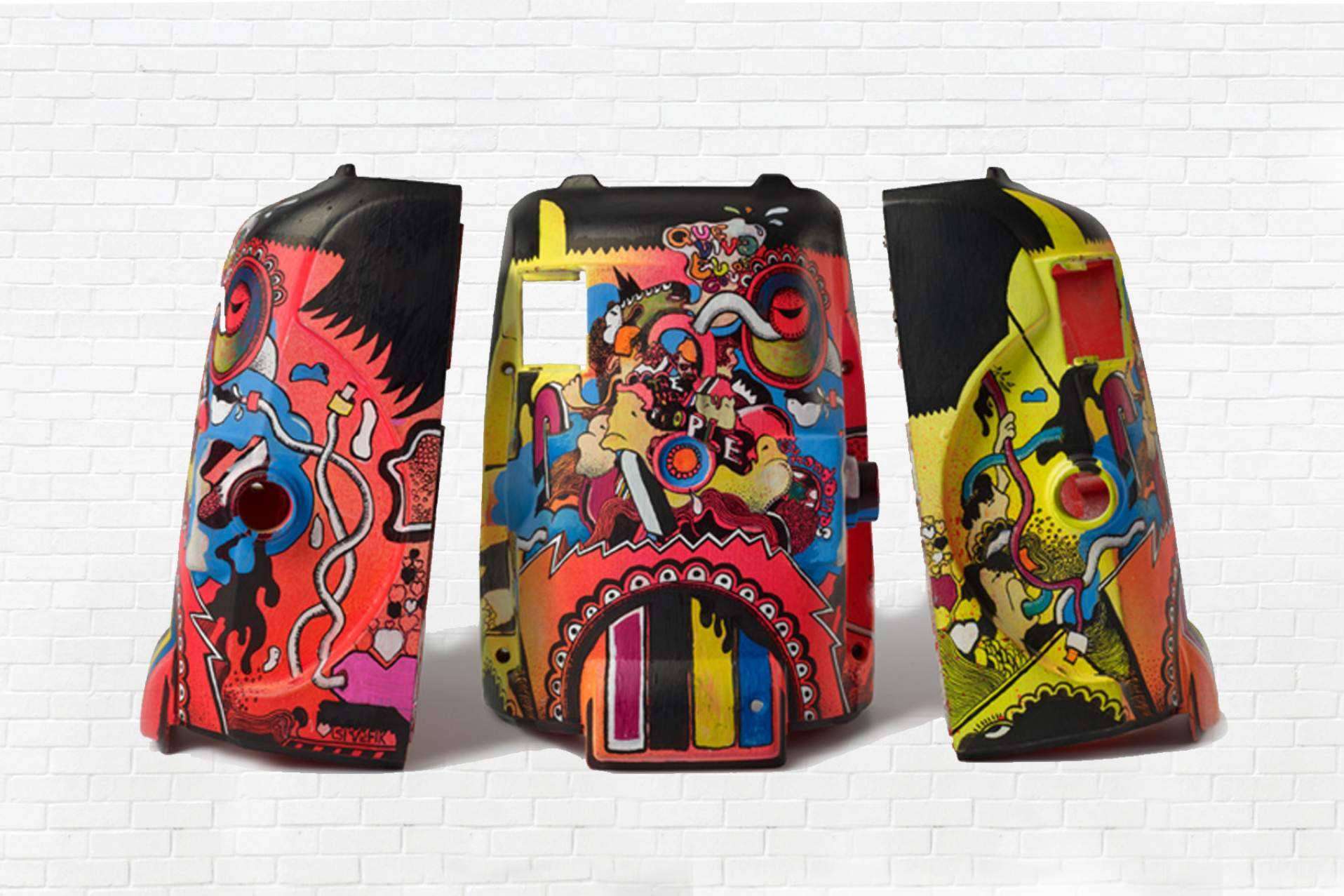 Exploring Social Contexts Through Avant-Garde Graphic Art