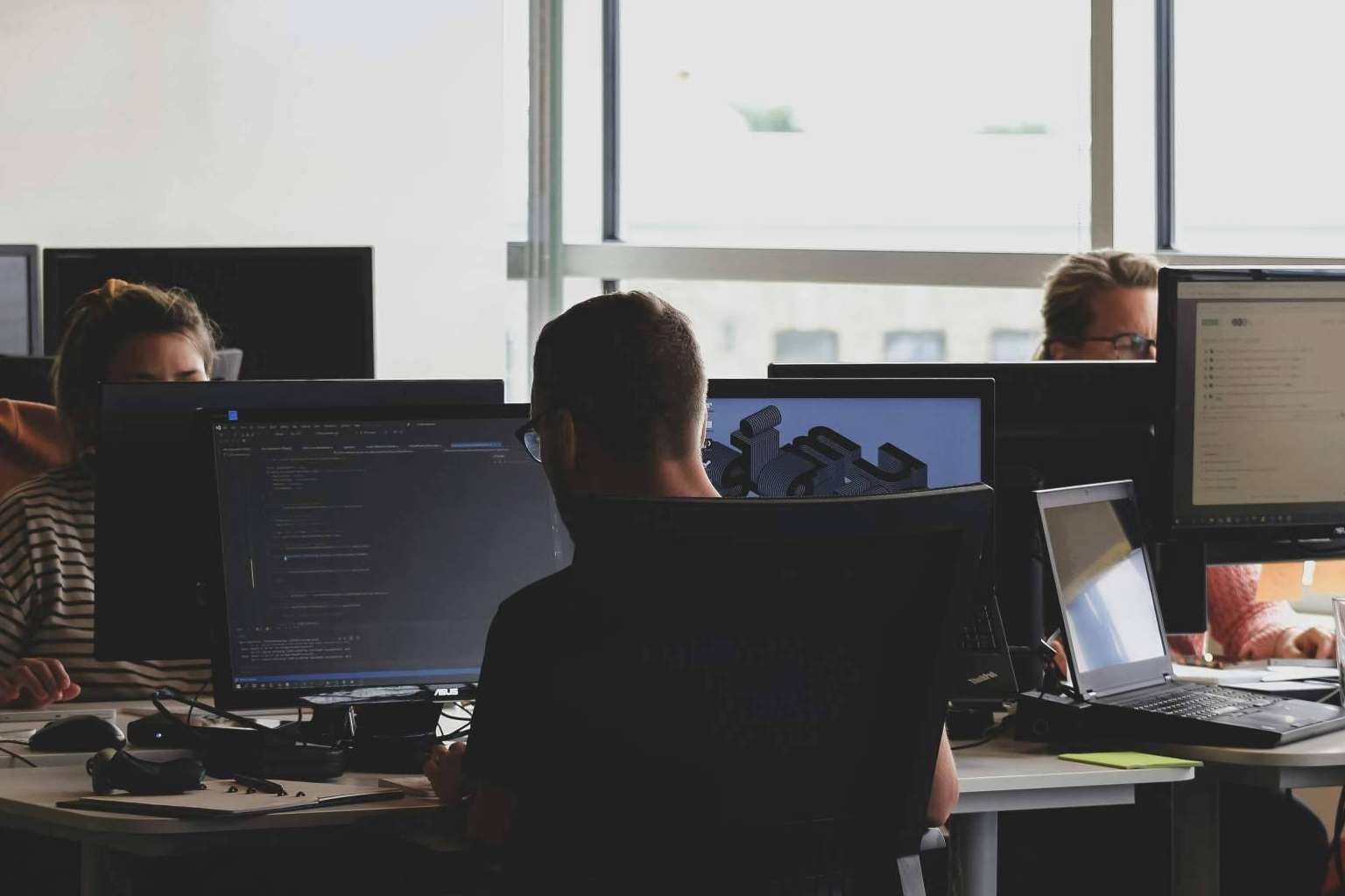 Nearshore staff augmentation, a strategy to increase the efficiency of tech SMEs and startups
