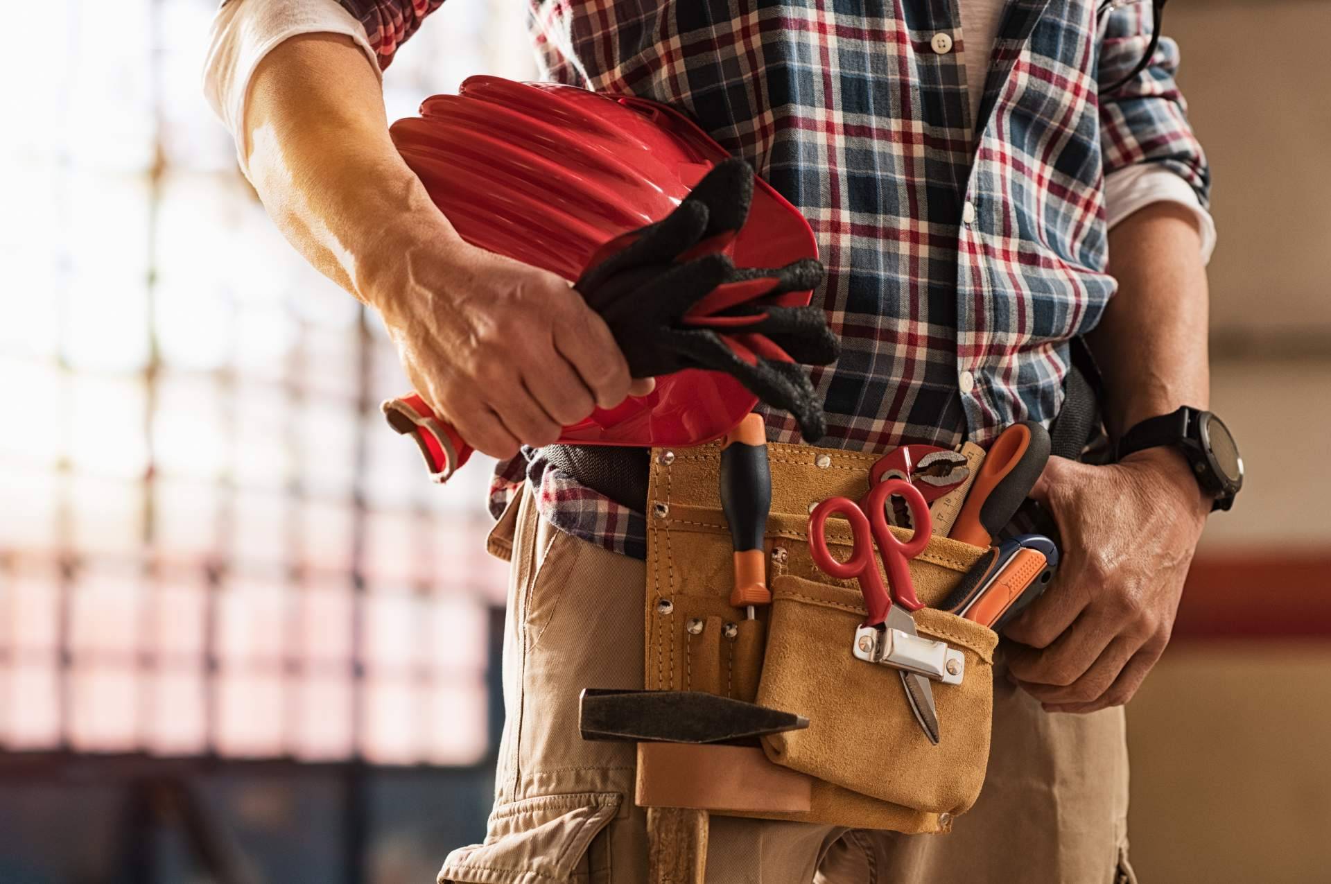 Woodworking routers for professional work at Mister Worker