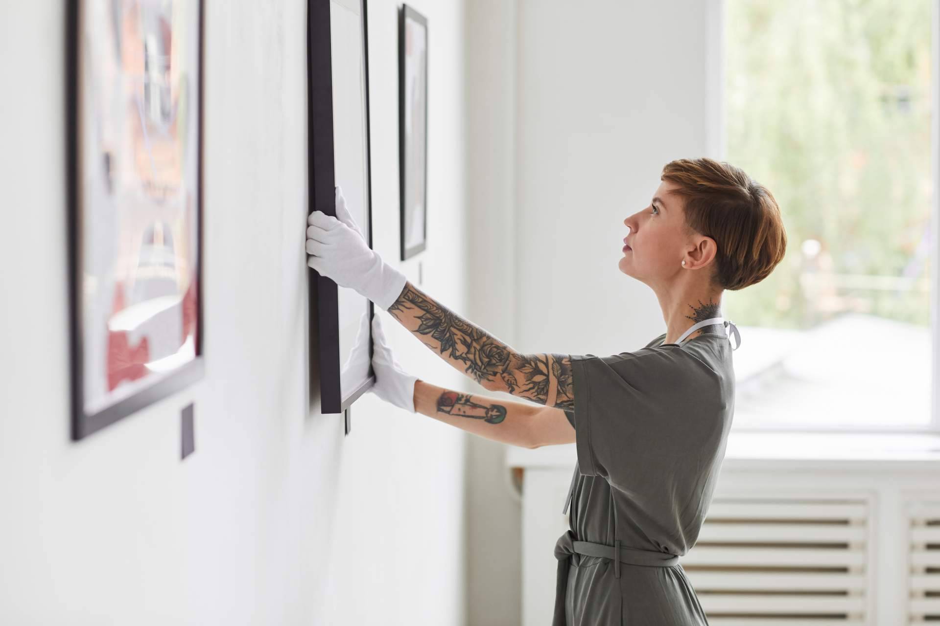 Discover the legacy of Latin American art; why you should collect artworks by Fernando Botero and Olga de Amaral